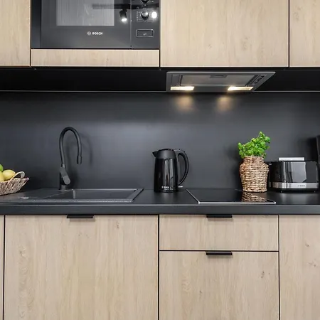 Lighthouse - Jantar ムジェジノ