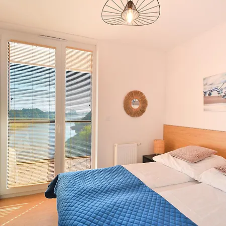 Lighthouse - Jantar Mrzeżyno